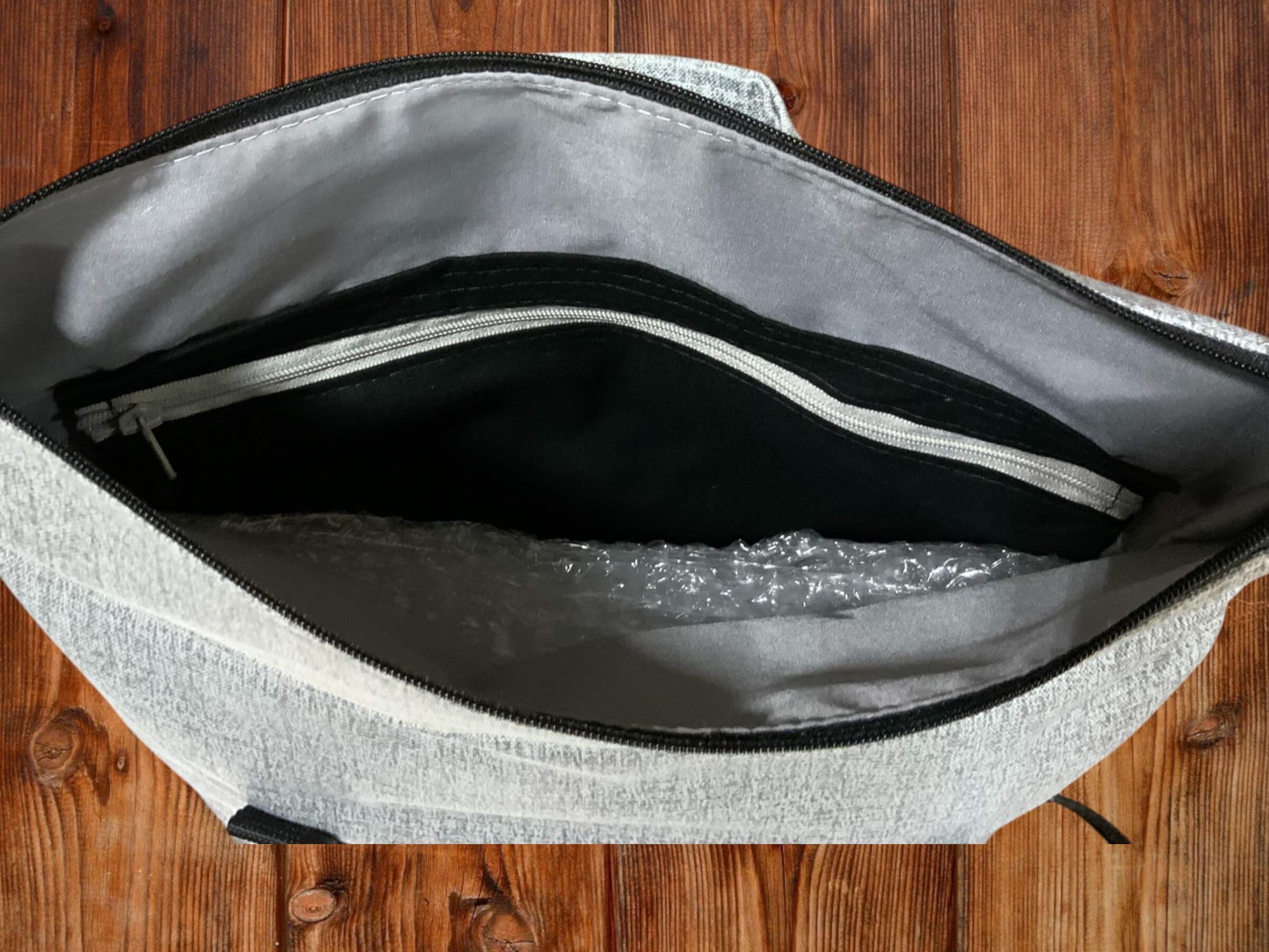 Sac à dos gris – Image 2